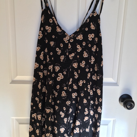 Brandy Melville Tops - Brandy Melville tunic